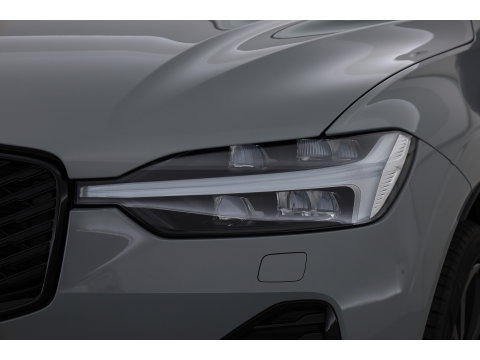Volvo XC60 2.0 T8 Plug-in hybrid AWD Plus Black Edition | Pano | HUD | 360cam | H&K Audio | Elek. Trekhaak | Memory seats | Vapour Grey