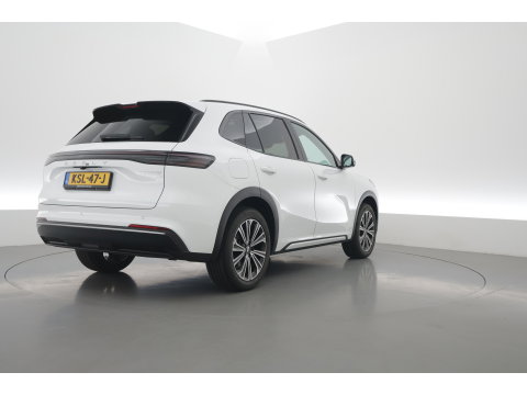 GEELY Starray EM-i 1.5 Max | 18.4 kWh Batterij | 83km WLTP | Stoel- stuurverw. | Pano | 360cam | Stoelvent. | 19'' | HUD | Flyme