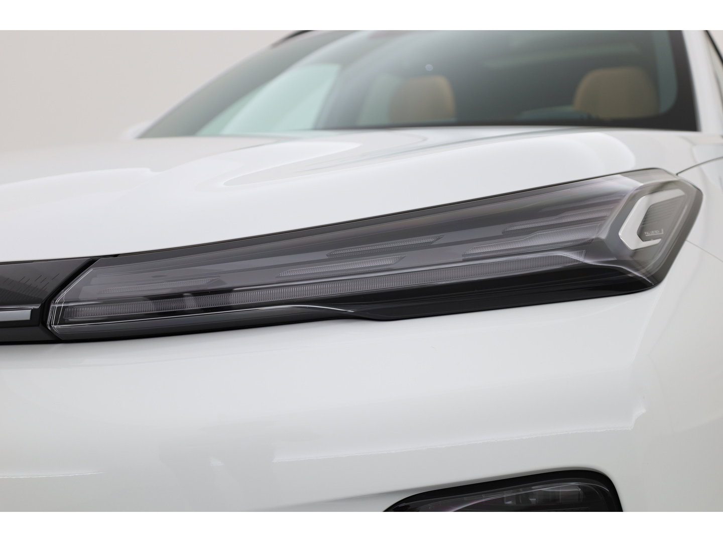 GEELY Starray EM-i 1.5 Max | 18.4 kWh Batterij | 83km WLTP | Stoel- stuurverw. | Pano | 360cam | Stoelvent. | 19'' | HUD | Flyme