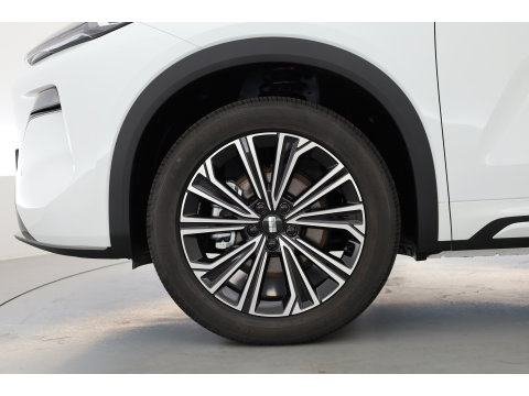 GEELY Starray EM-i 1.5 Max | 18.4 kWh Batterij | 83km WLTP | Stoel- stuurverw. | Pano | 360cam | Stoelvent. | 19'' | HUD | Flyme