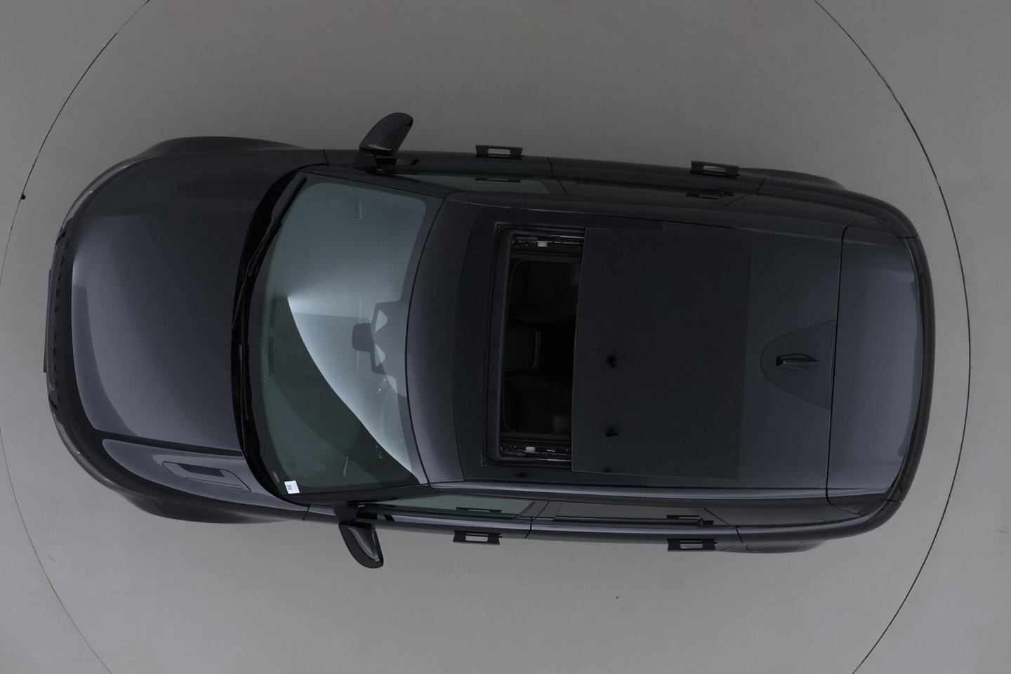 Land Rover Range Rover Evoque P270e PHEV Dynamic SE | Black Pack | Schuif/kanteldak | Trekhaak | ACC | 360° Camera