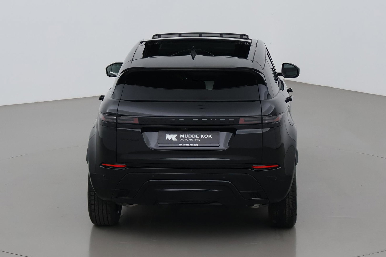 Land Rover Range Rover Evoque P270e PHEV Dynamic SE | Black Pack | Schuif/kanteldak | Trekhaak | ACC | 360° Camera