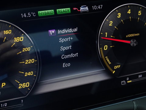 Mercedes-Benz E-Klasse 350 e 286PK / AMG Pakket / *NAP*