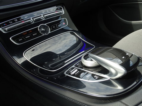 Mercedes-Benz E-Klasse 350 e 286PK / AMG Pakket / *NAP*
