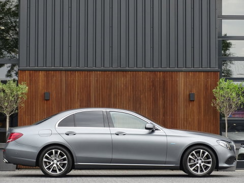 Mercedes-Benz E-Klasse 350 e 286PK / AMG Pakket / *NAP*