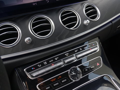 Mercedes-Benz E-Klasse 350 e 286PK / AMG Pakket / *NAP*