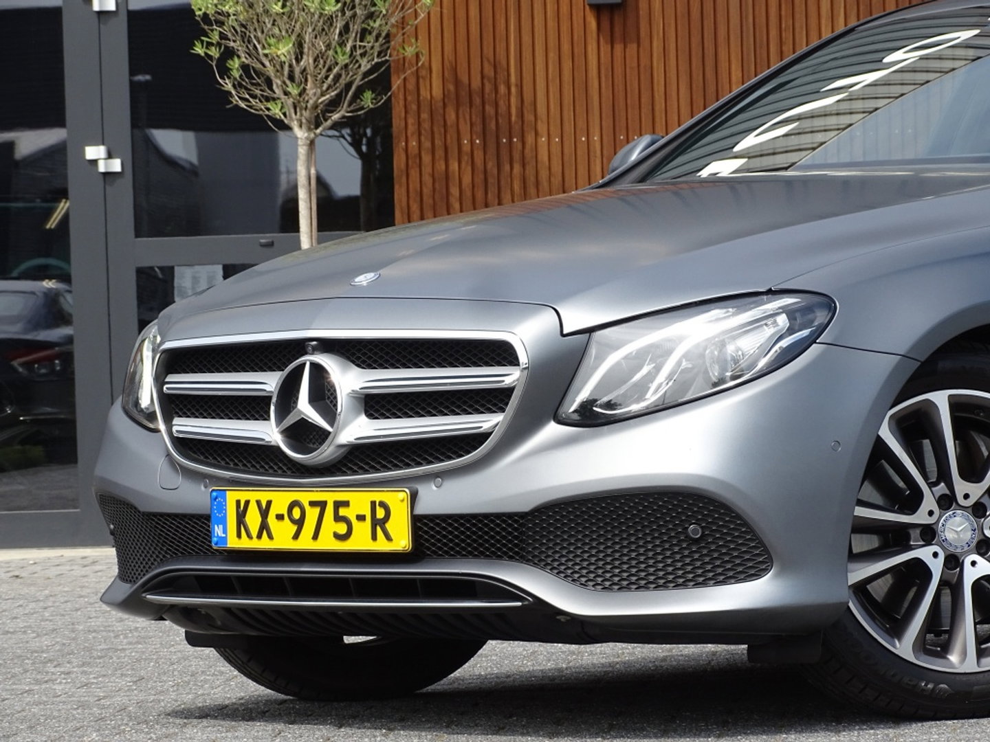 Mercedes-Benz E-Klasse 350 e 286PK / AMG Pakket / *NAP*