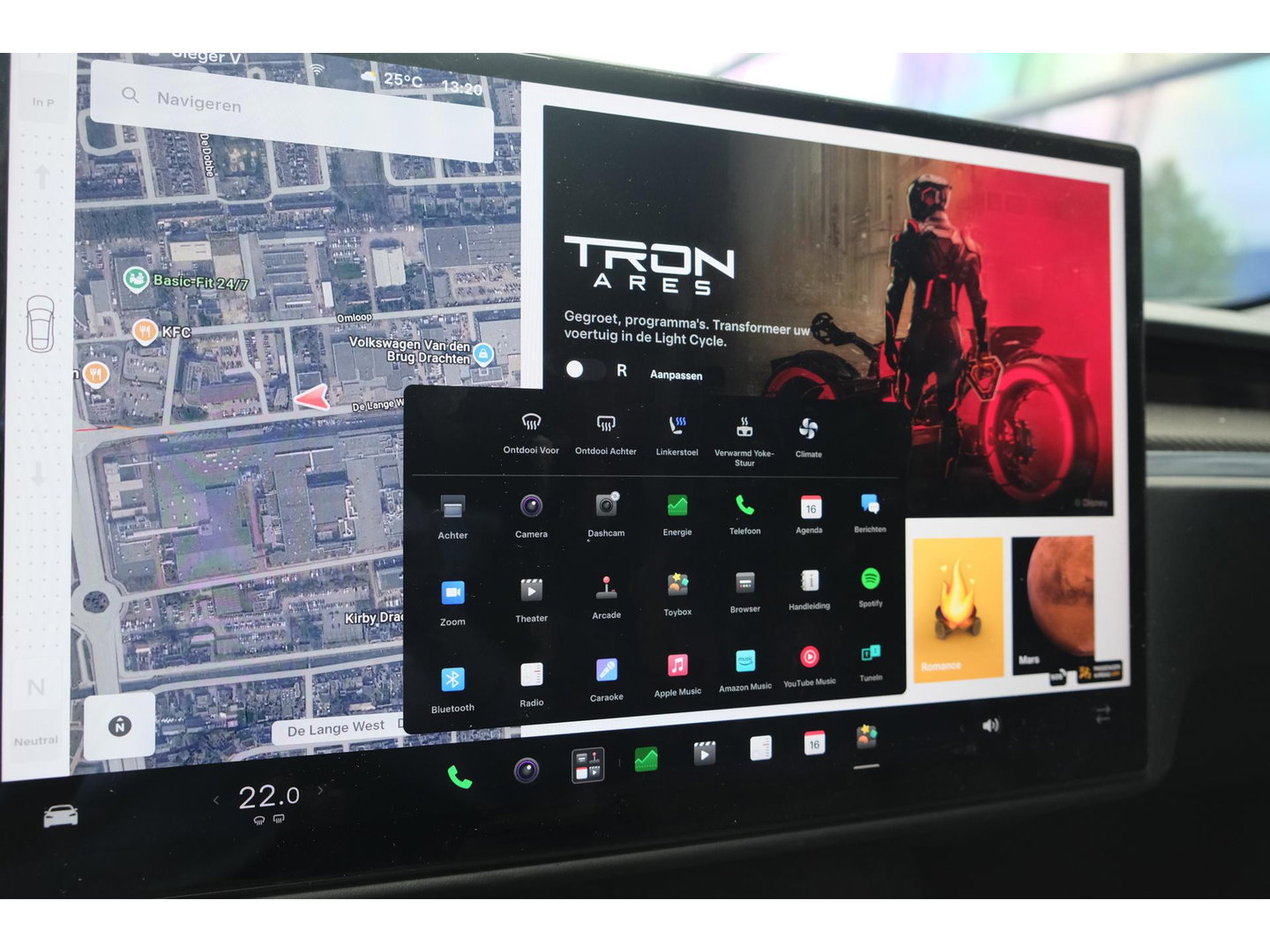 Tesla Model S Plaid 1020pk Yoke stuur FSD *BTW* *SOH 87%* Panoramadak Full Self Drive NLauto 21' LMV