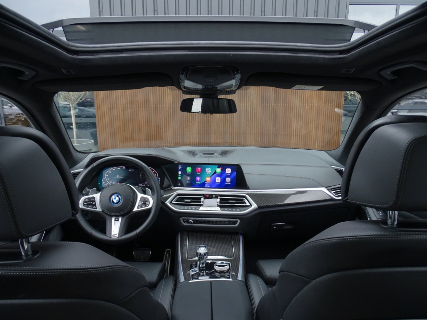 BMW X5 45e 394PK X-Drive M-Sport / Skylounge / B&W / Carbon / Alcantara / 360°