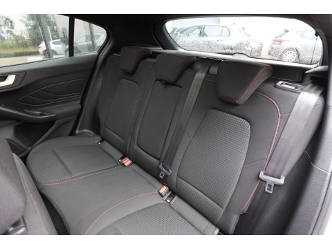 Ford Focus 1.0 EcoBoost Hybrid ST Line PANO KEYLESS B&O