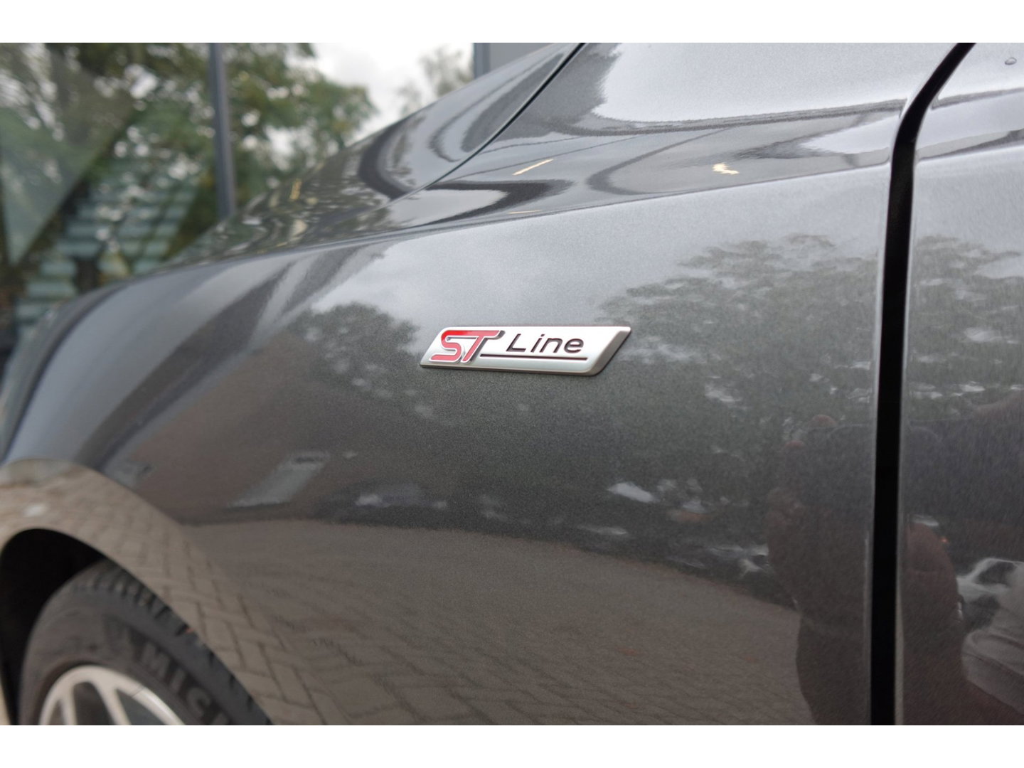 Ford Focus 1.0 EcoBoost Hybrid ST Line PANO KEYLESS B&O