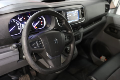 Peugeot Expert 2.0 180PK AUTOMAAT L3H1 LANG