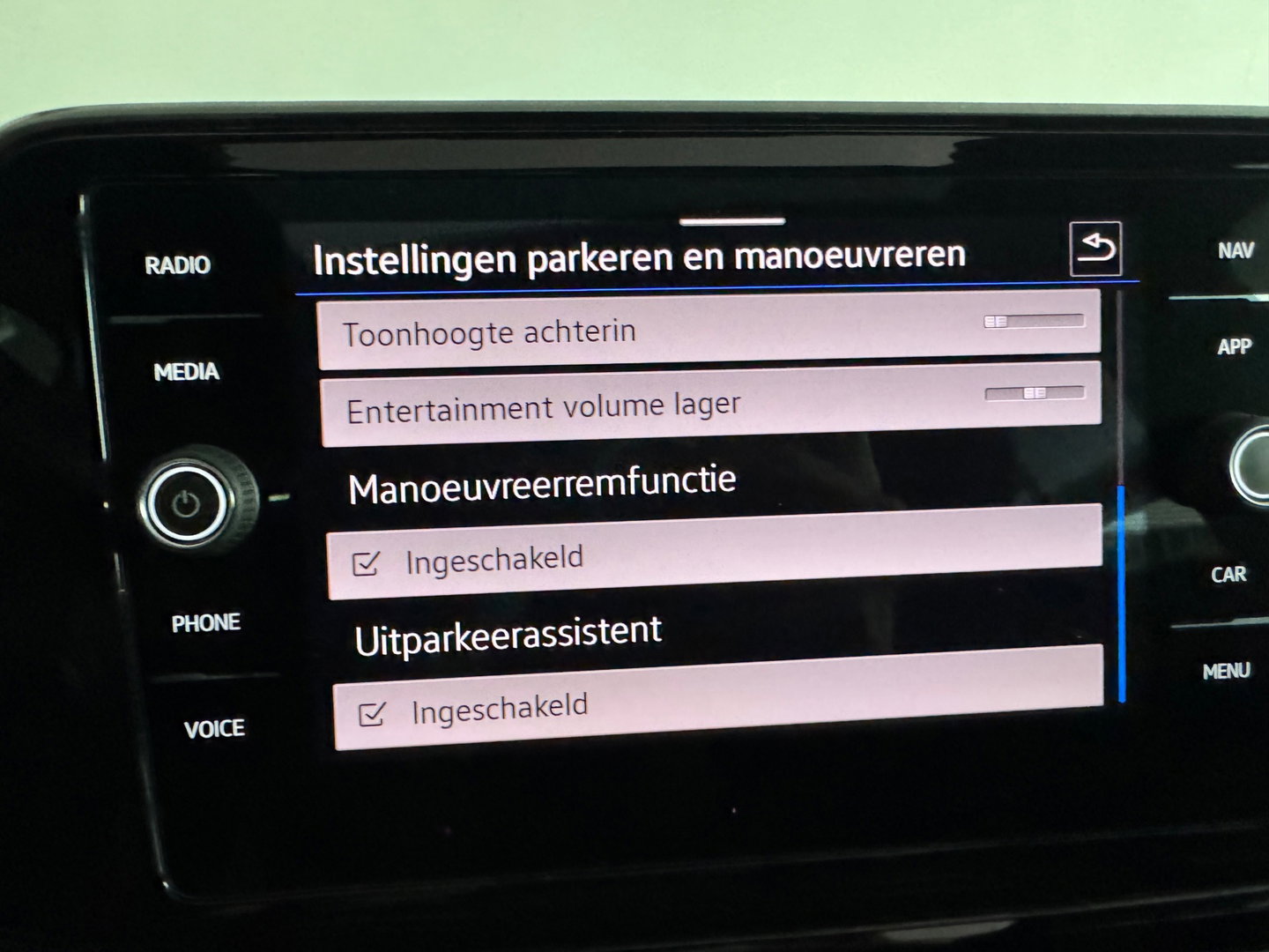 Volkswagen T-Roc 1.5 TSI Life Business Pano|ACC|Lane|Camera|Keyless|Camera