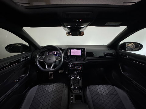 Volkswagen T-Roc 1.5 TSI Life Business Pano|ACC|Lane|Camera|Keyless|Camera