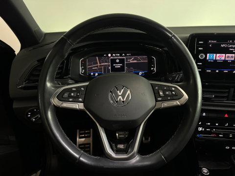 Volkswagen T-Roc 1.5 TSI Life Business Pano|ACC|Lane|Camera|Keyless|Camera