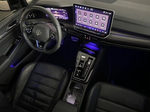 Volkswagen Golf 2.0 TSI 4Motion R Pano|H/K|HuD|Akra|Leer|Memory|360|BlindSpot