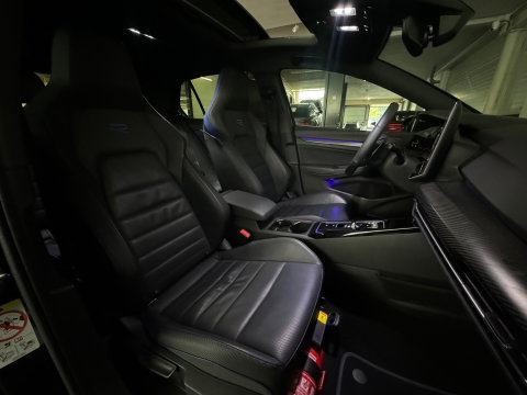 Volkswagen Golf 2.0 TSI 4Motion R Pano|H/K|HuD|Akra|Leer|Memory|360|BlindSpot