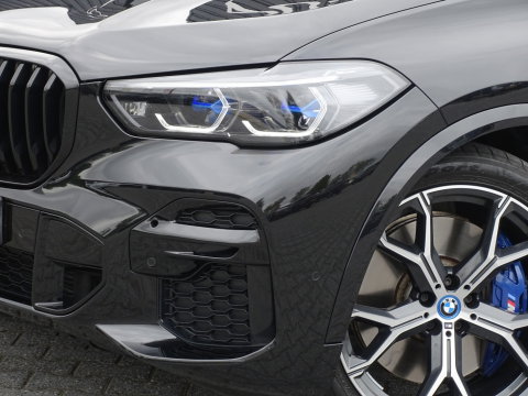BMW X5 45e 394PK X-Drive M-Sport / Skylounge / B&W / Carbon / Alcantara / 360°