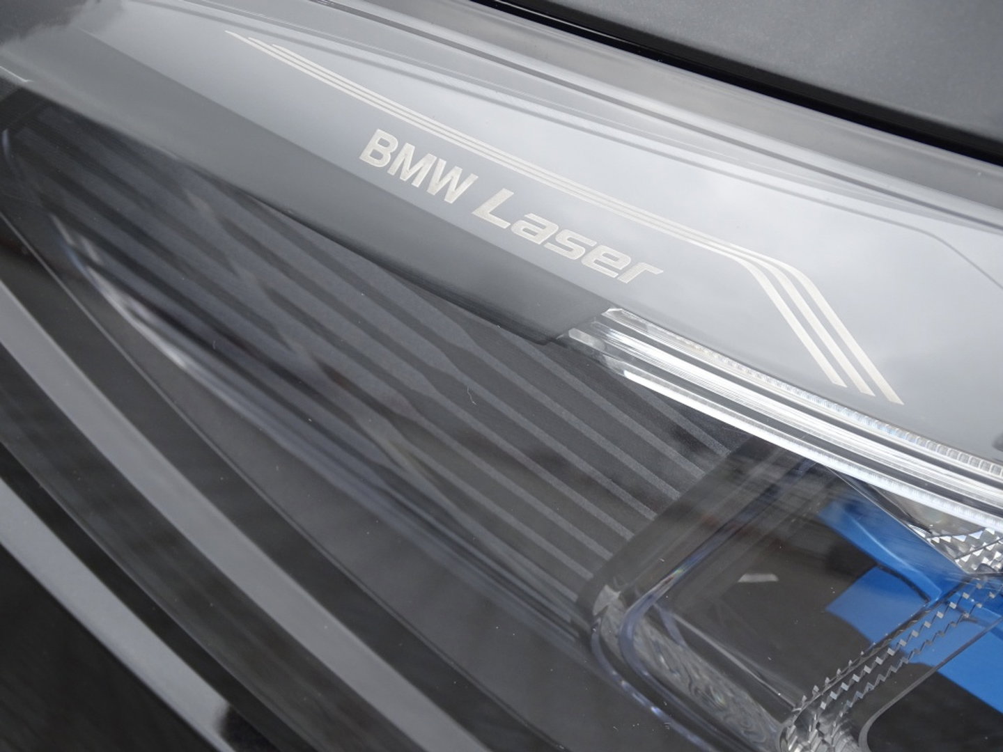 BMW X5 45e 394PK X-Drive M-Sport / Skylounge / B&W / Carbon / Alcantara / 360°