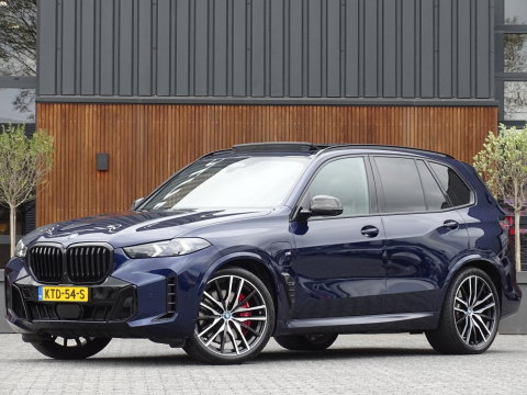 BMW X5 50e 490PK X-Drive M-Sport PRO / Individual / M-stoel / Carbon / Harman Kardon