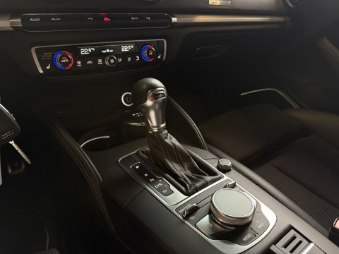 Audi A3 Sportback 1.4 TFSI 150PK automaat / S3 Edition / virtual dashboard / B&O / LED