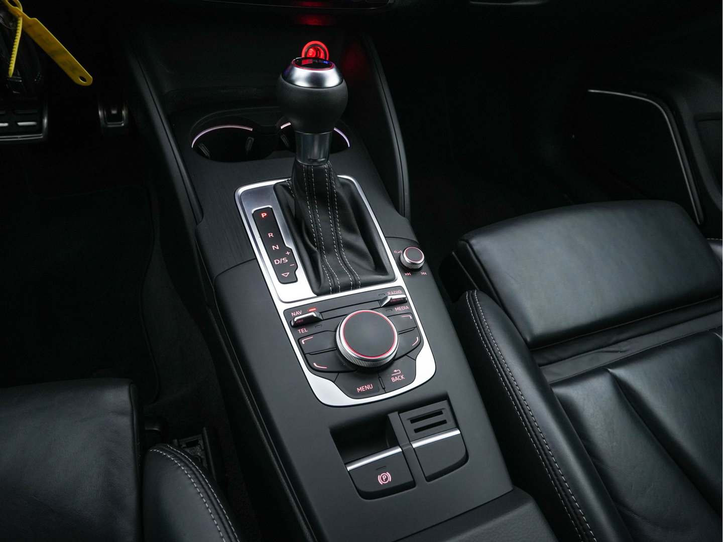 Audi RS3 Sportback 2.5 TFSI Quattro Pro Line Plus Black Optic Package (INCL-BTW) *MILLTEK-EXHAUST | ADAPTIVE-CRUISE | HEATED-SPORTSEATS | BANG&OLUFSEN | LEATHER | FULL-LED | NAVI-FULLMAP | PRIVACY-GLASS | SHIFTPADDLES | ECC | PDC | 19''ALU*