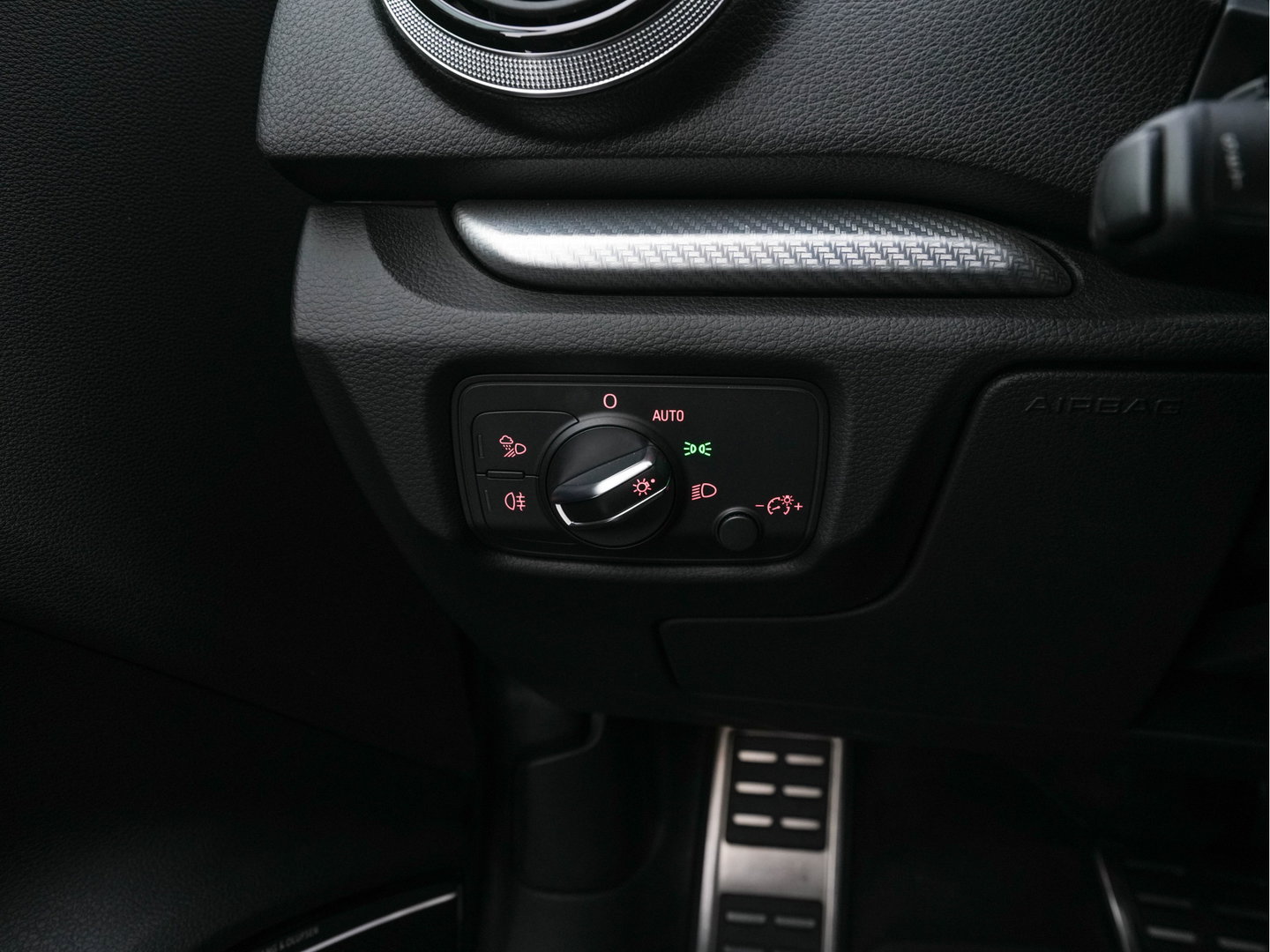 Audi RS3 Sportback 2.5 TFSI Quattro Pro Line Plus Black Optic Package (INCL-BTW) *MILLTEK-EXHAUST | ADAPTIVE-CRUISE | HEATED-SPORTSEATS | BANG&OLUFSEN | LEATHER | FULL-LED | NAVI-FULLMAP | PRIVACY-GLASS | SHIFTPADDLES | ECC | PDC | 19''ALU*