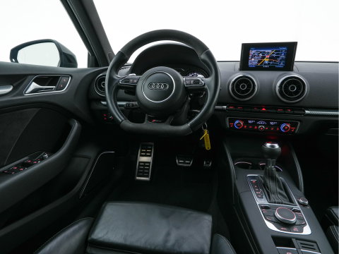 Audi RS3 Sportback 2.5 TFSI Quattro Pro Line Plus Black Optic Package (INCL-BTW) *MILLTEK-EXHAUST | ADAPTIVE-CRUISE | HEATED-SPORTSEATS | BANG&OLUFSEN | LEATHER | FULL-LED | NAVI-FULLMAP | PRIVACY-GLASS | SHIFTPADDLES | ECC | PDC | 19''ALU*