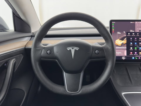 Tesla Model 3 RWD 60 kWh [3-Fase-11kW] {SoH-88%} (INCL-BTW) Aut. *PANO | AUTOPILOT | LEATHER | KEYLESS | FULL-LED | MEMORY-PACK | TOPVIEW | DAB | CARPLAY | DIGI-COCKPIT | LANE-ASSIST | HEATED-COMFORTSEATS | 18"ALU*