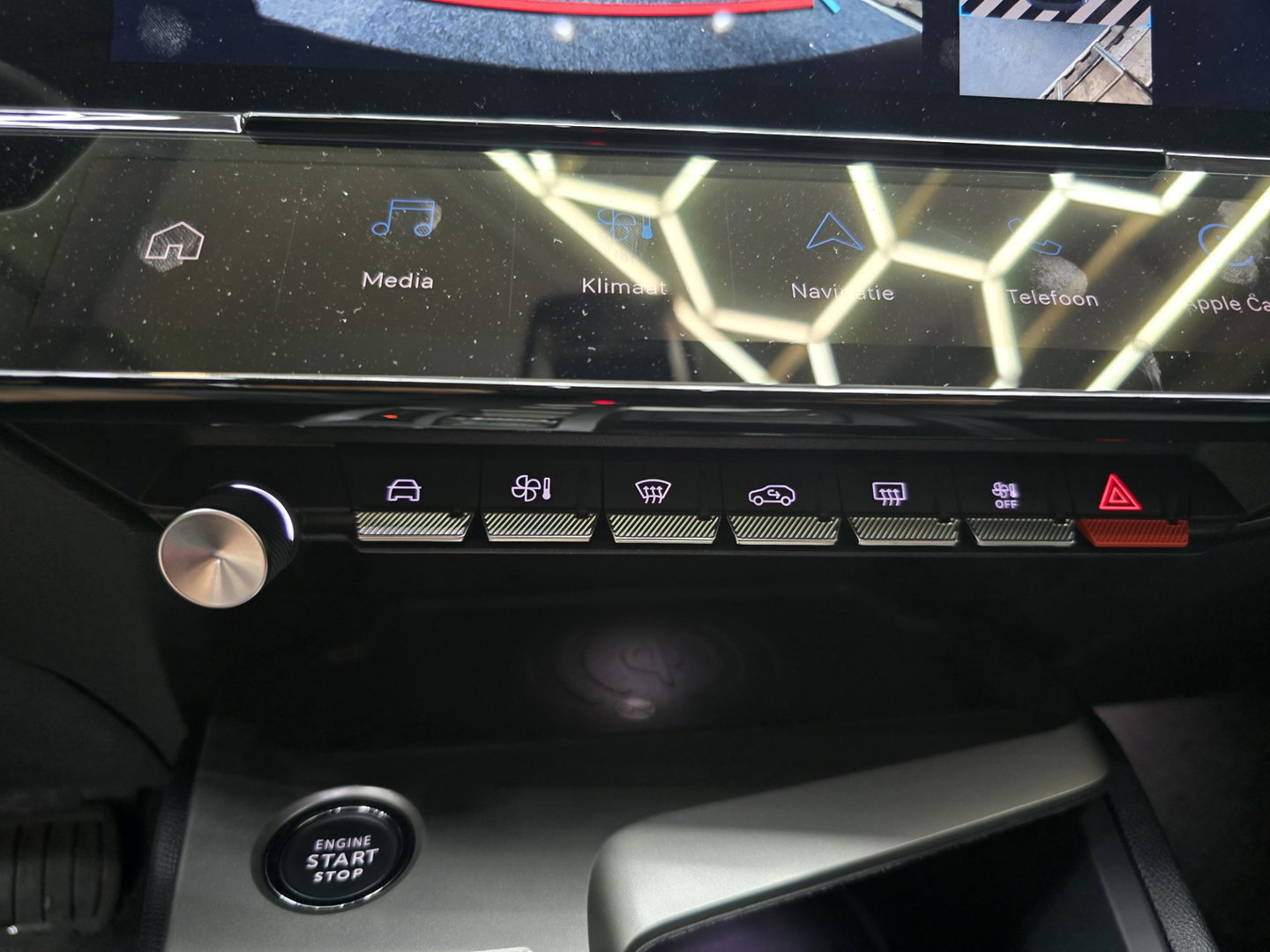 Peugeot 408 1.2 Hybrid 145 e-DCS6 Allure ACC ECC Navi Camera LM