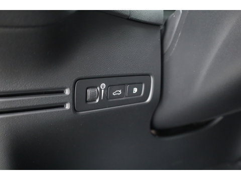 Volvo XC40 1.5 T5 Plug-in hybrid Core Bright | Prijs rijklaar | Facelift | Adaptieve Cruise | Dodehoek (Blis ) Camera | Stoel + stuurverwarming |