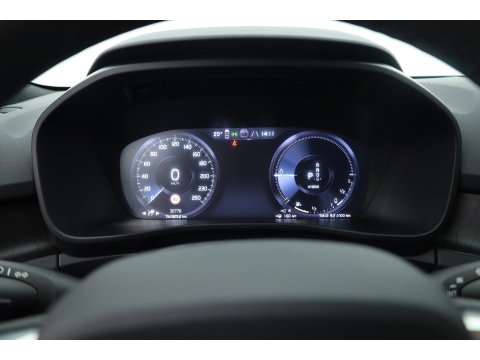 Volvo XC40 1.5 T5 Plug-in hybrid Core Bright | Prijs rijklaar | Facelift | Adaptieve Cruise | Dodehoek (Blis ) Camera | Stoel + stuurverwarming |