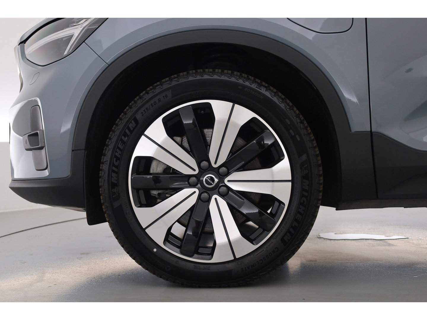 Volvo XC40 1.5 T5 Plug-in hybrid Core Bright | Prijs rijklaar | Facelift | Adaptieve Cruise | Dodehoek (Blis ) Camera | Stoel + stuurverwarming |