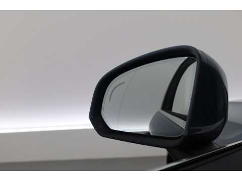 Volvo XC40 1.5 T5 Plug-in hybrid Core Bright | Prijs rijklaar | Facelift | Adaptieve Cruise | Dodehoek (Blis ) Camera | Stoel + stuurverwarming |