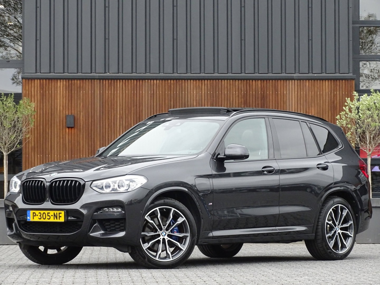 BMW X3 30e 292PK X-Drive M-Sport / Head-Up / panoramadak / BTW / 360°
