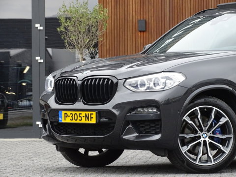 BMW X3 30e 292PK X-Drive M-Sport / Head-Up / panoramadak / BTW / 360°
