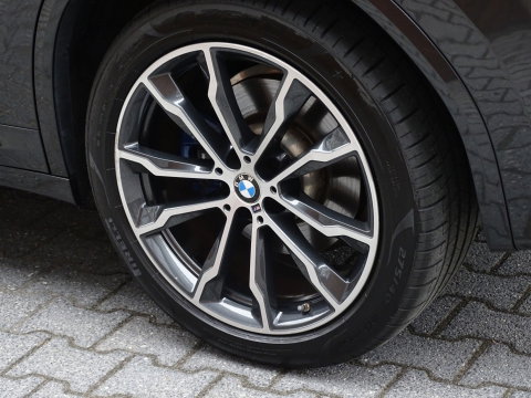BMW X3 30e 292PK X-Drive M-Sport / Head-Up / panoramadak / BTW / 360°