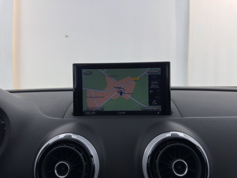 Audi A3 Sportback 1.4 e-tron S-Line Ambition Pro Line plus (Plug-In) Aut. *PANO | LEATHER-FABRIC | FULL-LED | HEATED-SPORTSEATS | KEYLESS | NAVI-FULLMAP | ECC | PDC | CRUISE | 18''ALU*