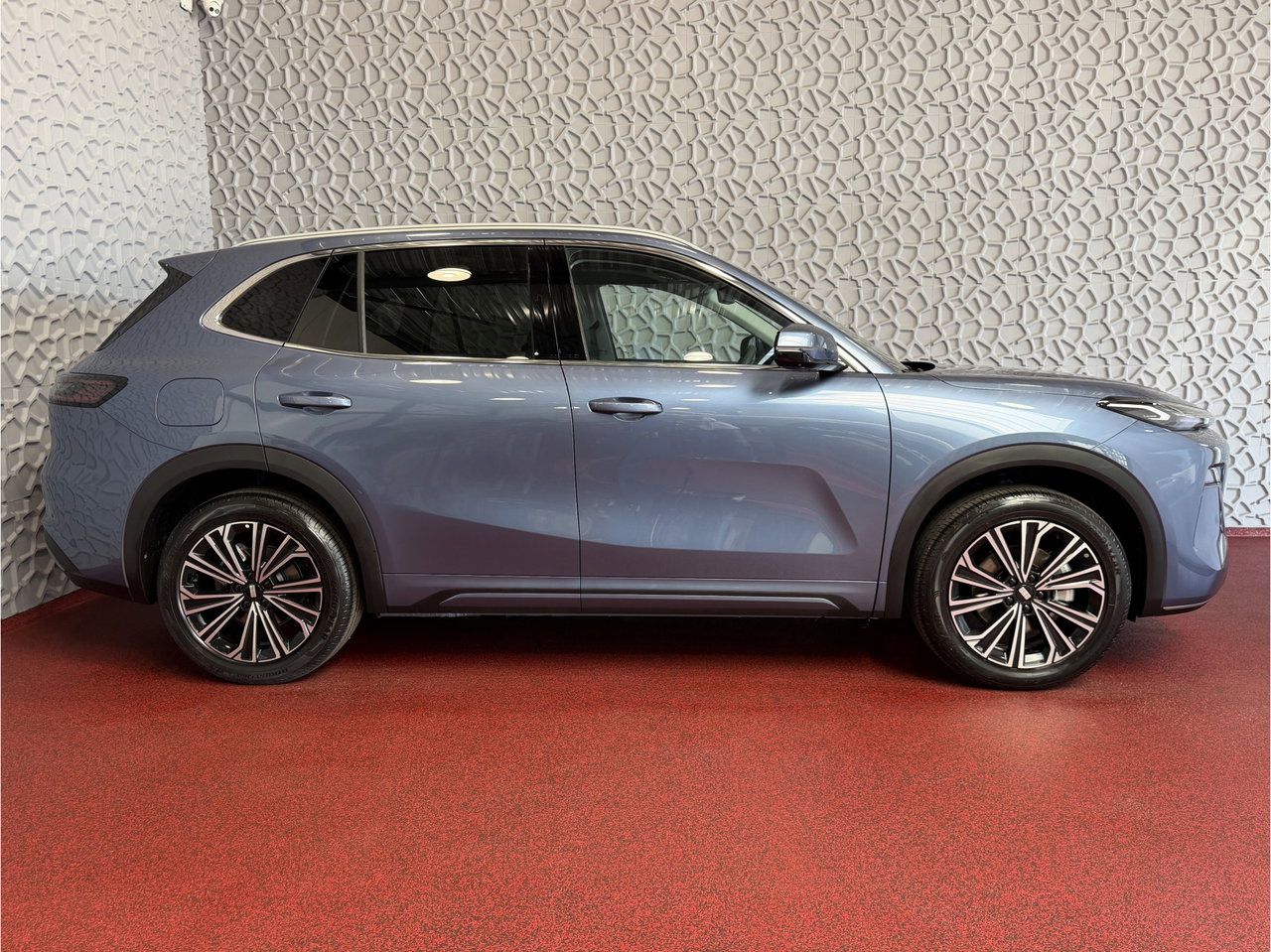 Geely Starray EM-i