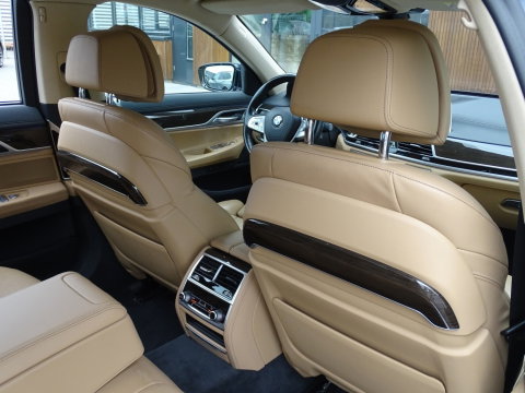 BMW 7 Serie 745e 394PK / M-Individual / ACC / Softclose / Laser / 360°