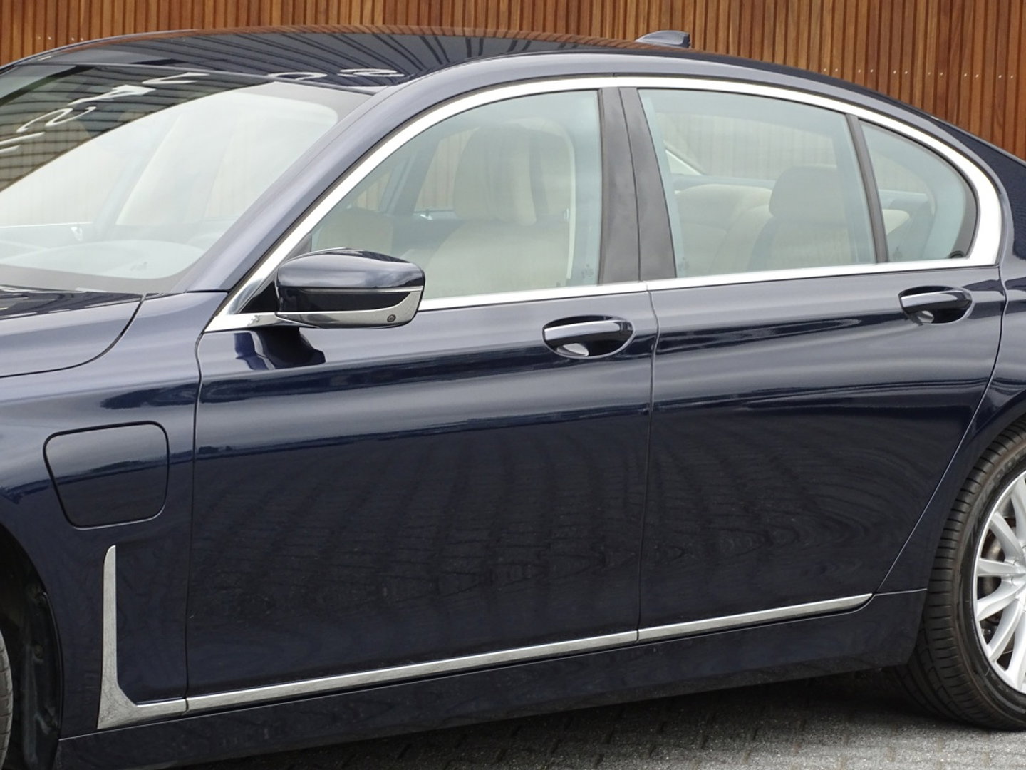 BMW 7 Serie 745e 394PK / M-Individual / ACC / Softclose / Laser / 360°