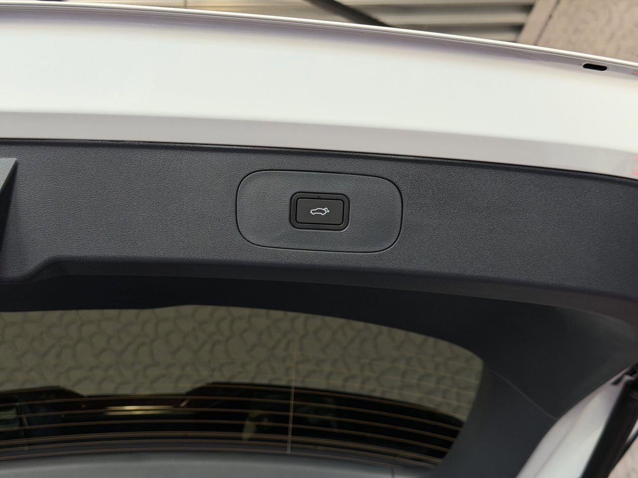 Geely Starray EM-i