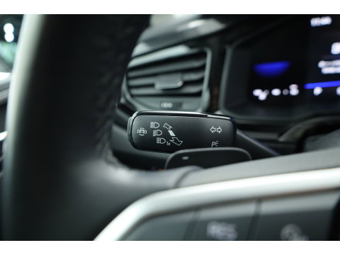 Volkswagen Polo 1.0 TSI Life Business | Rijklaar! ! | Dig. Cockpit | Adapt. Cruise | LED | Stoelverw. | Navi | PDC V+A | Apple CarPlay & Android Auto