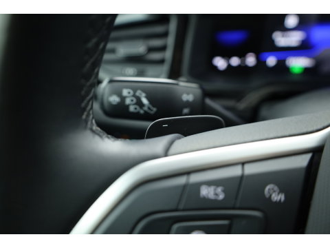 Volkswagen Polo 1.0 TSI Life Business | Rijklaar! ! | Dig. Cockpit | Adapt. Cruise | LED | Stoelverw. | Navi | PDC V+A | Apple CarPlay & Android Auto
