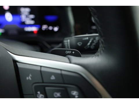 Volkswagen Polo 1.0 TSI Life Business | Rijklaar! ! | Dig. Cockpit | Adapt. Cruise | LED | Stoelverw. | Navi | PDC V+A | Apple CarPlay & Android Auto