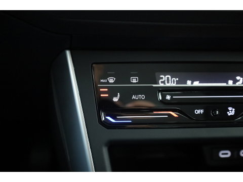 Volkswagen Polo 1.0 TSI Life Business | Rijklaar! ! | Dig. Cockpit | Adapt. Cruise | LED | Stoelverw. | Navi | PDC V+A | Apple CarPlay & Android Auto