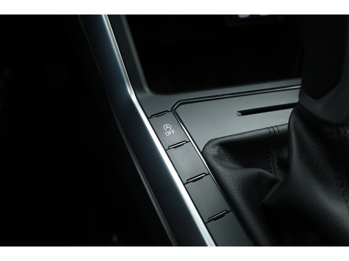 Volkswagen Polo 1.0 TSI Life Business | Rijklaar! ! | Dig. Cockpit | Adapt. Cruise | LED | Stoelverw. | Navi | PDC V+A | Apple CarPlay & Android Auto