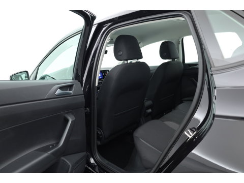 Volkswagen Polo 1.0 TSI Life Business | Rijklaar! ! | Dig. Cockpit | Adapt. Cruise | LED | Stoelverw. | Navi | PDC V+A | Apple CarPlay & Android Auto