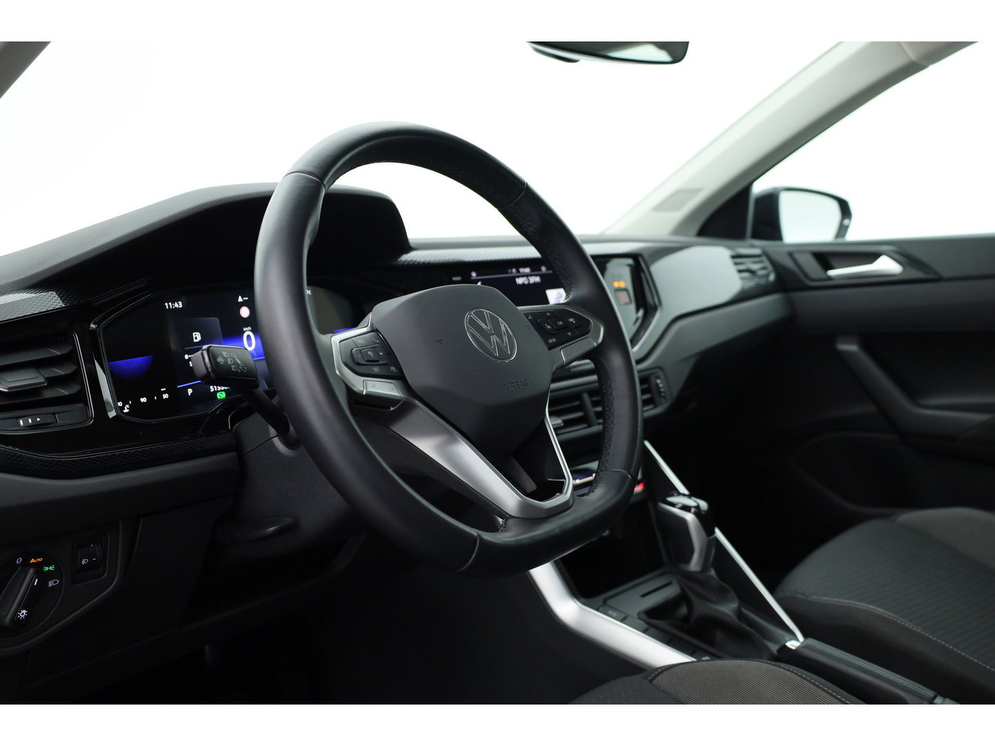 Volkswagen Polo 1.0 TSI Life Business | Rijklaar! ! | Dig. Cockpit | Adapt. Cruise | LED | Stoelverw. | Navi | PDC V+A | Apple CarPlay & Android Auto