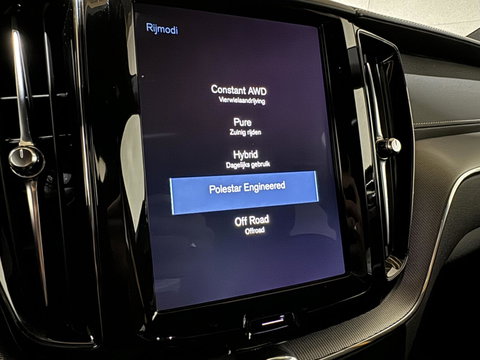 Volvo XC60 2.0 T8 AWD Polestar Engineered H/K Pano HUD ACC